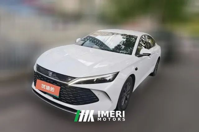 2025 BYD Qin L 2025 DM-i Smart Drive 1.5L AT 80KMLeading