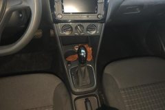 2015 Volkswagen Polo Hatchback 2014 1.6 AT Comfort #16
