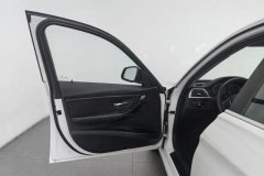 2017 BMW 3 Series 2017 2.0T AT 320LiFashion #11