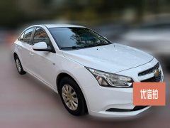 2015 Chevrolet Cruze Sedan 2015 1.5 AT ClassicSE #3