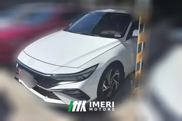 2024 Hyundai Elantra Sedan 2023 1.5L AT CVT GLXElite