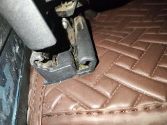 Passenger Seat Rail & Frame