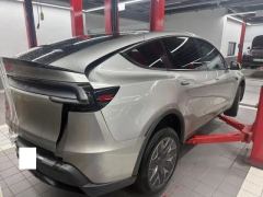 2025 Tesla Model Y L 2025 Long Range AWD Edition #9
