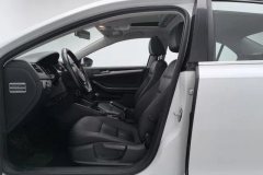 2017 Volkswagen Sagitar 2017 1.6 MT Comfort #13