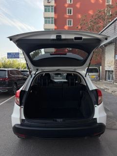 2017 Honda Vezel 2017 1.5 AT Comfort FWD #7