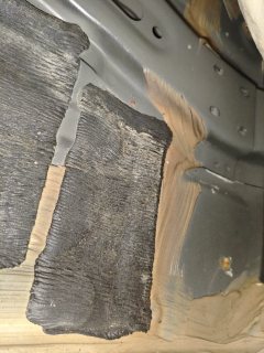 Right Front Floor Sound Seal
