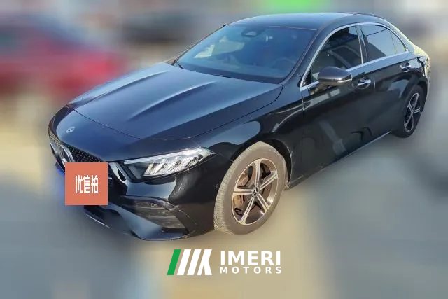 2023 Mercedes-Benz A-Class 2023 1.3T AT A 200 L Fashion