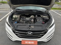 2016 Hyundai Tucson 2015 1.6T AT SmartFWD #25
