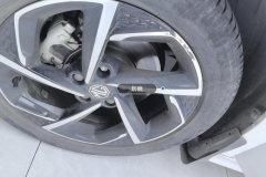 Left Front Wheel Hub