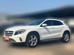 2018 Mercedes-Benz GLA-Class 2017 1.6T AT GLA200DynamicFWD #1