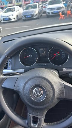2015 Volkswagen Bora Sedan 2015 1.6 AT Good qualityEditionComfort #10