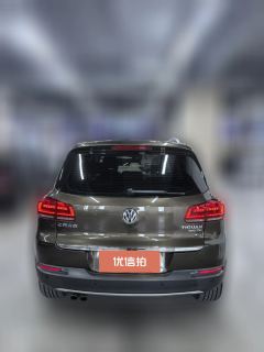 2016 Volkswagen Tiguan 2016 1.8T AT 300TSILuxury FWD #4