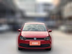 2018 Volkswagen Polo Hatchback 2016 1.4 MT Fashion #2