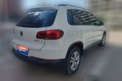 2016 Volkswagen Tiguan 2016 1.8T AT 300TSIFashionFWD #3