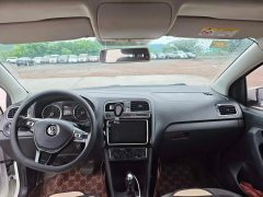2019 Volkswagen Polo Hatchback 2018 1.5 AT Safe driving #5