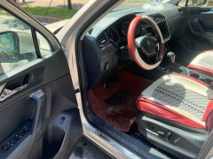 2020 Volkswagen Tiguan L 2019 2.0T AT 330TSIIntelligent movementLuxury FWD Facelift China VI #12