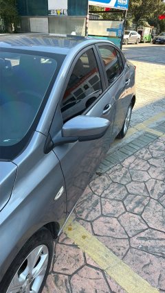 2019 Chevrolet Cavalier 2020 1.0T AT 325THappyEdition #2