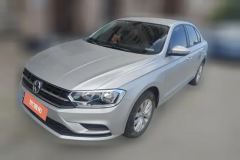 2018 Volkswagen Bora Sedan 2018 1.5 MT Fashion #1