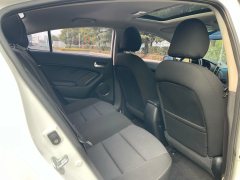 2017 Kia K3 2016 1.6 AT GLS #11