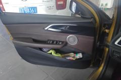 2021 BMW 1 Series 2021 2.0T AT 125i MSportYaoyeEdition #7