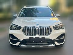 2022 BMW X1 2022 sDrive20Li AT Fashion #2