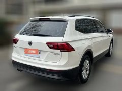 2018 Volkswagen Tiguan L 2018 2.0T AT 330TSIFashionFWD #4