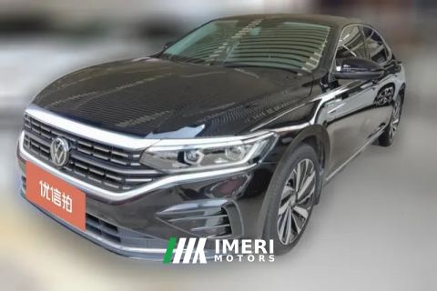 2022 Volkswagen Passat 2022 2.0T AT 330TSI Luxury