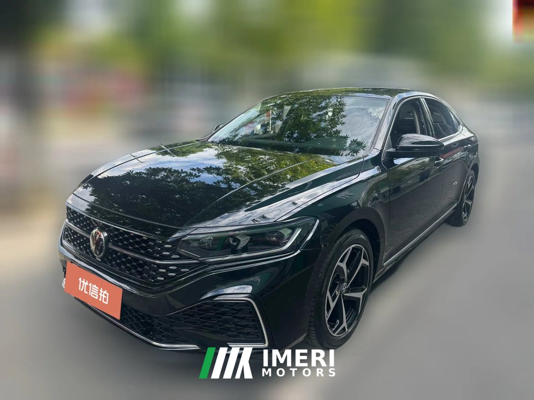 2023 Volkswagen Passat 2023 Facelift 2.0T AT 330TSI starry skyElite