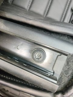 Passenger Seat Rail & Frame