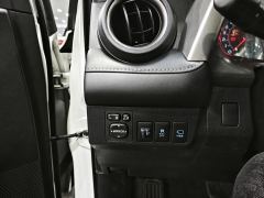 2018 Toyota RAV4 2016 2.0L AT CVT2WDFashion China V #17