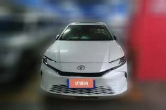 2025 Toyota Camry 2026 2.0L Hybrid Elite #2