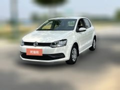 2016 Volkswagen Polo Hatchback 2016 1.4 AT Fashion #1