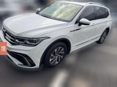 2022 Volkswagen Tiguan L PHEV 2022 1.4T AT 430PHEV PHEVFlagship #1