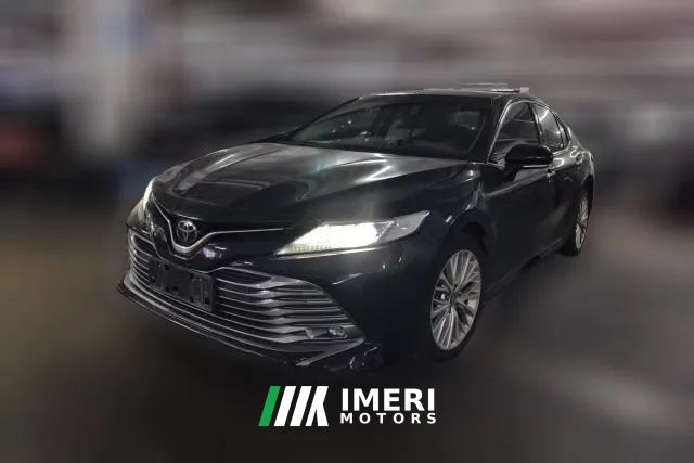 2020 Toyota Camry 2019 2.5 AT GLuxury China VI
