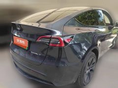 2024 Tesla Model Y 2024 Long Rangeall wheel driveEdition #3