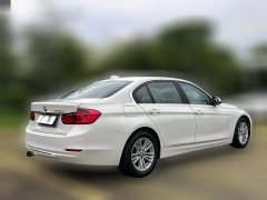 2015 BMW 3 Series 2015 2.0T AT 320LiSuperJoyEditionFashion #7