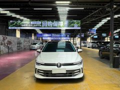2026 Volkswagen Golf 2025 300TSI Pro #2