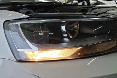 Right Front Headlight Assembly