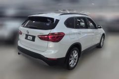 2017 BMW X1 2018 1.5T AT 18LiFashionFWD #3