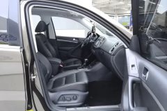 2017 Volkswagen Tiguan 2016 1.8T AT 300TSILuxury FWD #8