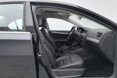2017 Volkswagen Sagitar 2017 1.6 MT Comfort #22