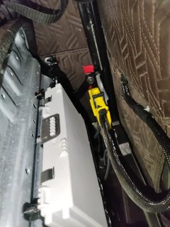 Passenger Seat Rail & Frame