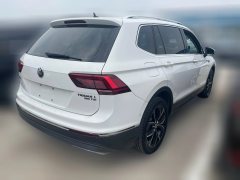 2018 Volkswagen Tiguan L 2017 2.0T AT 380TSIFlagship 4WD #12