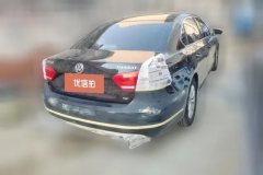 2015 Volkswagen Passat 2015 1.8TSI AT DSGYu ZunEdition #3