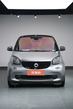 2019 smart ForTwo 2019 0.9T AT 66kilowattHardtopFeng QingEdition China VI (Imported) #2