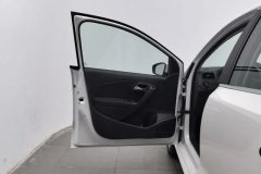 2019 Volkswagen Polo Hatchback 2018 1.5 MT Safe driving #10