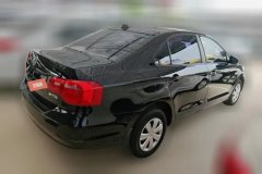 2015 Volkswagen Jetta 2015 1.6 MT Fashion #3