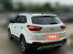 2016 Hyundai ix25 2015 1.6 AT GLSSmartFWD #2