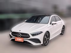 2023 Mercedes-Benz A-Class 2023 1.3T AT A 200 L Fashion #1