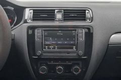 2017 Volkswagen Sagitar 2017 1.6 MT Comfort #16